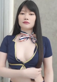 白皙苗条美女身穿空姐cosplay，4P沦为肉便器！激烈插入让她淫荡呻吟，敏感身体高潮痉挛！FC2PPV-4746389