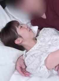 那个超级淫荡身材的花店小姐姐再次降临♡瞒着男朋友又来偷拍做爱！被陌生人的大鸡巴干到「又要高潮了～！」子宫深处被满满地种付け中出内射！FC2PPV-4812726